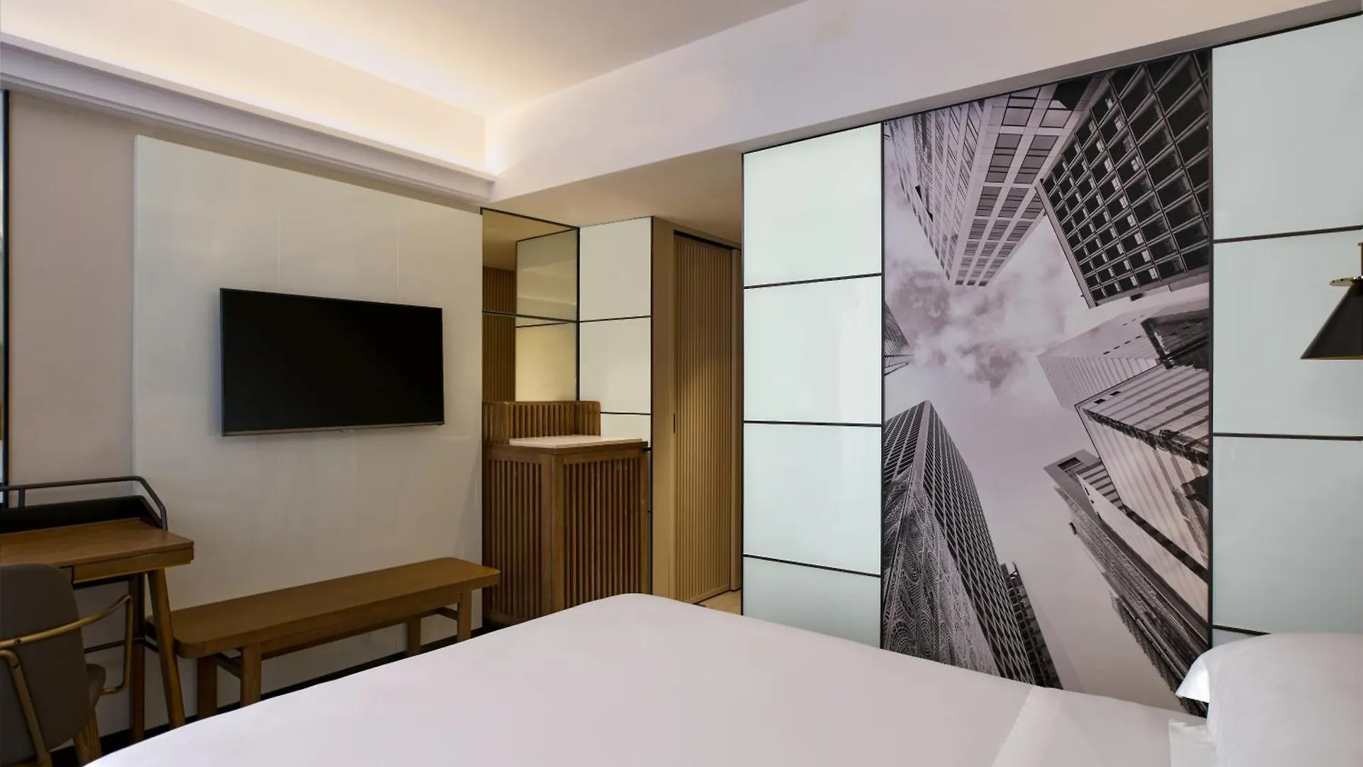 Sheraton Hong Kong Hotel & Towers