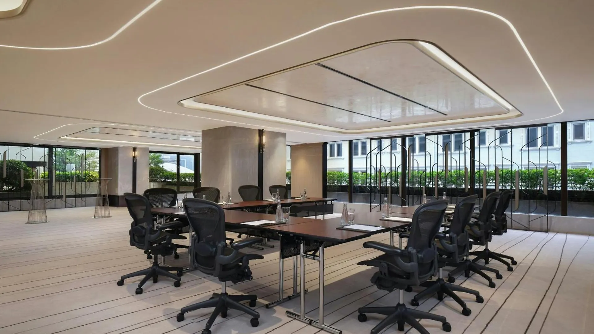Sheraton Hong Kong Hotel & Towers