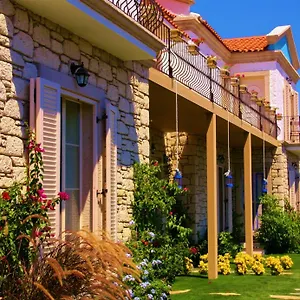 Yasemin (adults Only) Alaçatı
