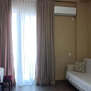 https://house-n39-1.batumihotels.net