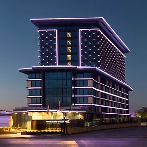 Golden Tulip Bayrampasa İstanbul