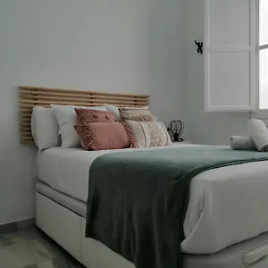  Appartement Tourist House Trajano Terraza-piscina Espagne