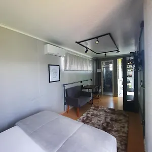 https://container-guesthouse-2.santa-catarina-brasil.com
